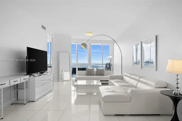18201 Collins Avenue #4709, Sunny Isles Beach, FL 33160