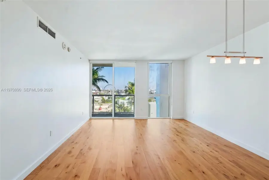 253 NE 2nd Street #1007, Miami, FL 33132 - #2