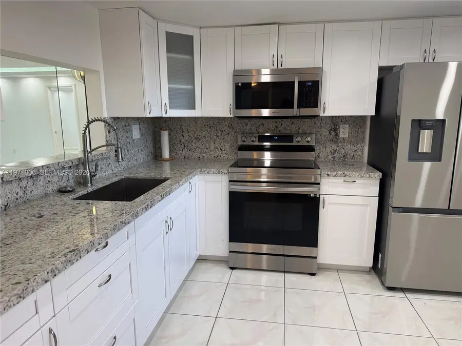 1101 Colony Point Circle #102, Pembroke Pines, FL 33026 - #2