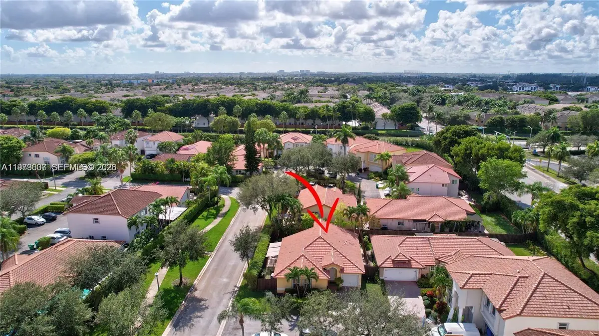 5862 NW 113th Place, Doral, FL 33178 - #1