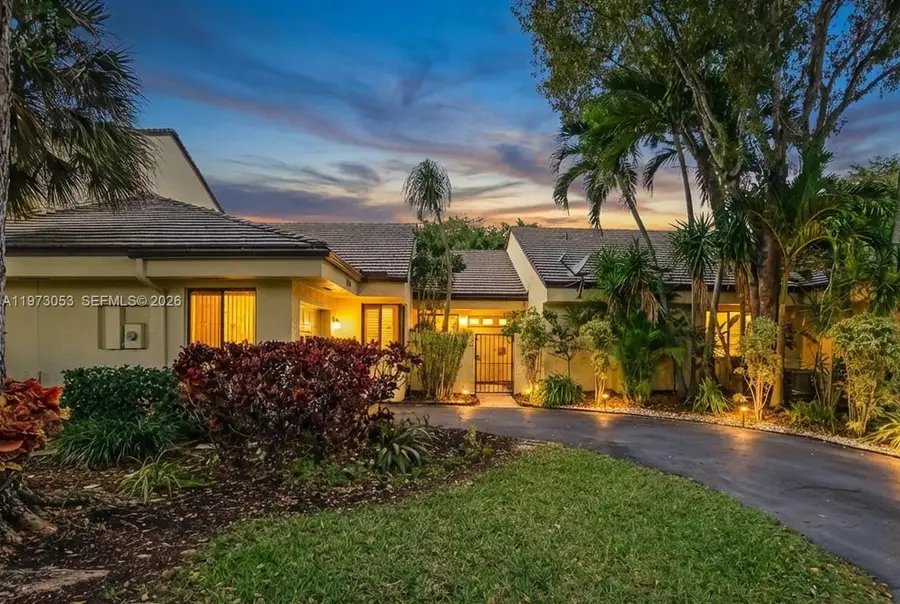 349 NW 94th Terrace, Plantation, FL 33324 - #2