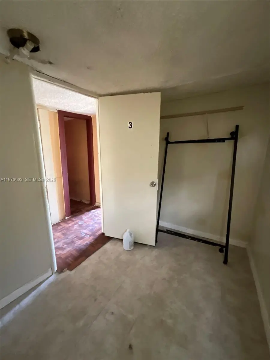 7464 NW 17th Avenue, Miami, FL 33147 - #3