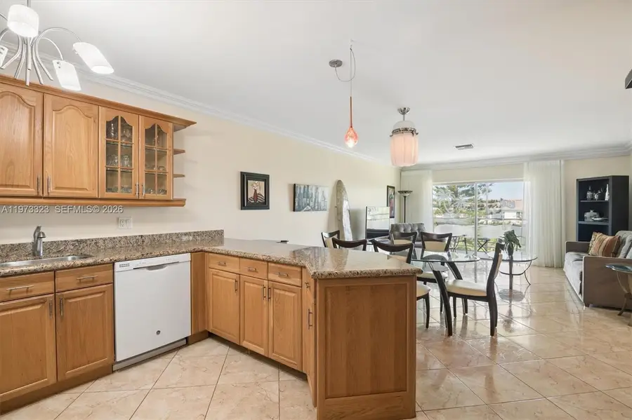 1000 Hillcrest Ct 303 #303, Hollywood, FL 33021 - #3