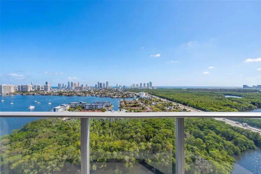 16385 Biscayne Boulevard #2920, North Miami Beach, FL 33160 - #2