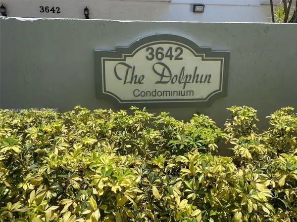 3642 NE 171st Street #208, North Miami Beach, FL 33160