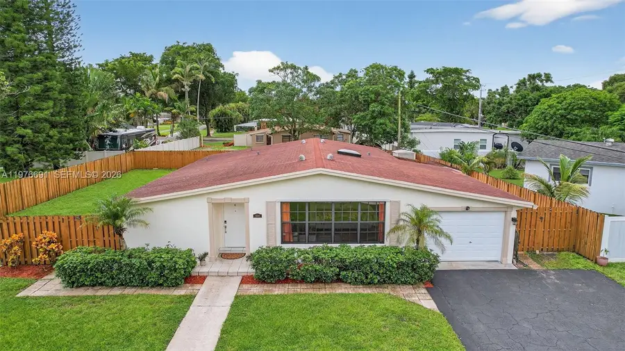 5260 Redwood Court, Plantation, FL 33317 - #2