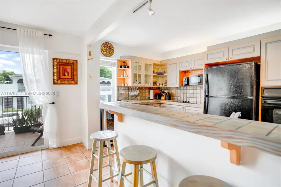 1455 West Avenue #202, Miami Beach, FL 33139 - #3