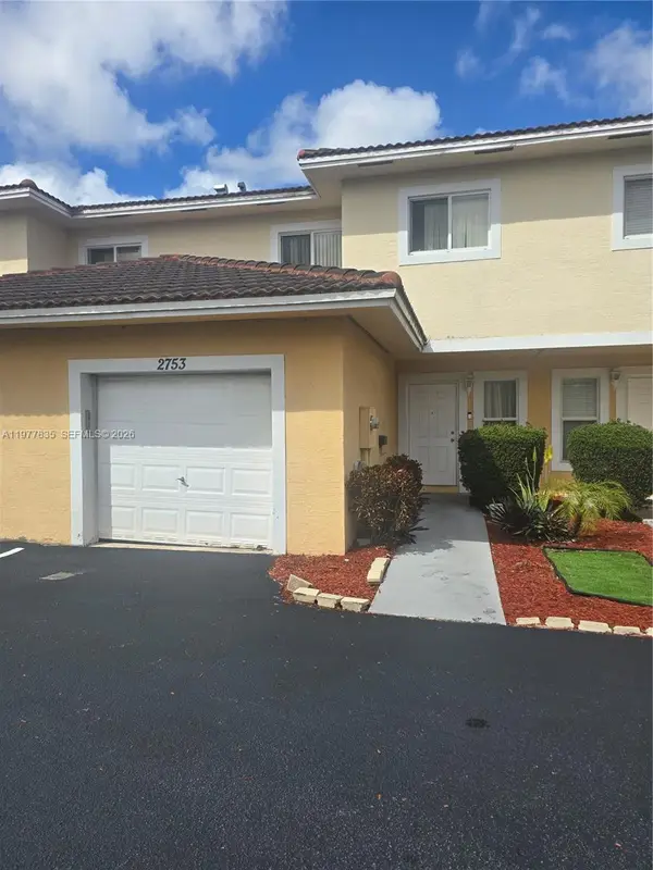 Address Withheld By Seller, Pompano Beach, FL 33069