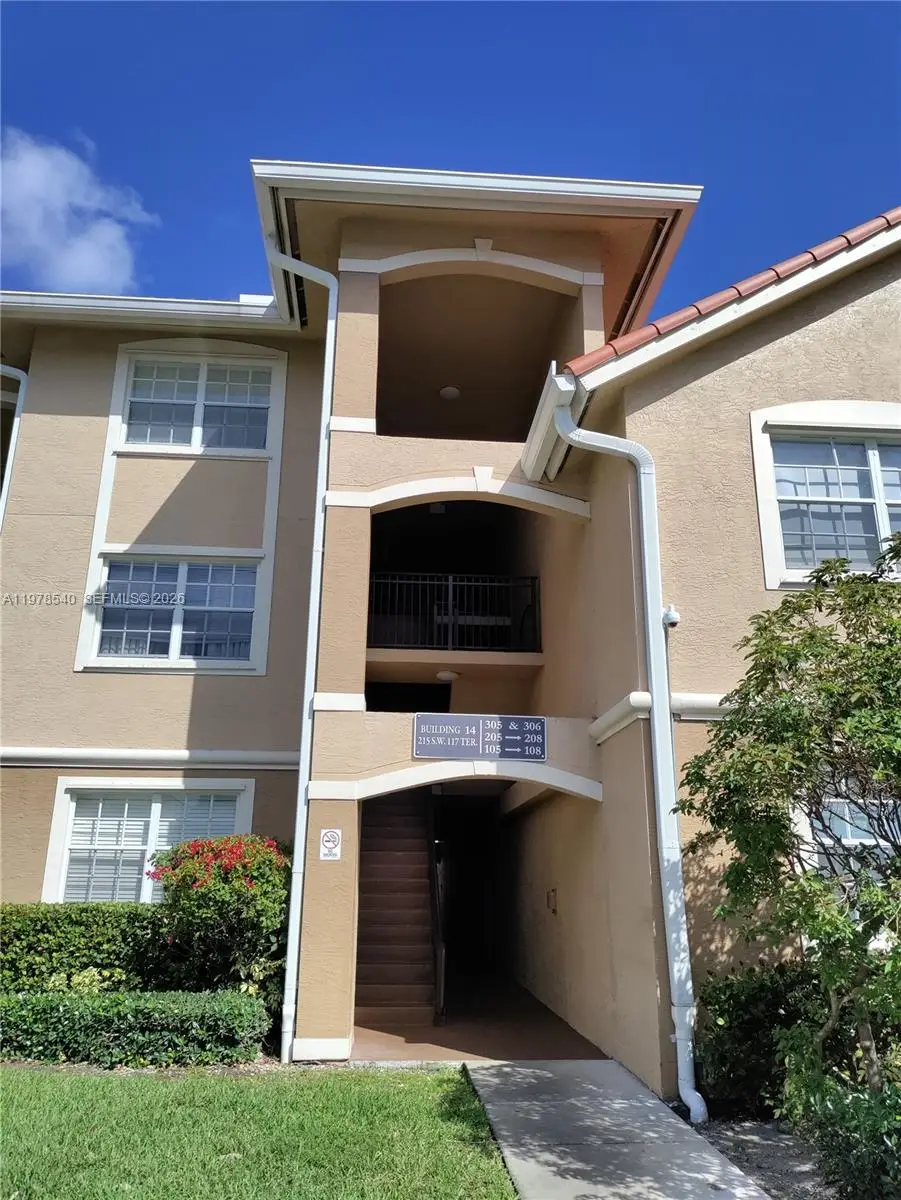 215 SW 117th Terrace #14205, Pembroke Pines, FL 33025 - #1