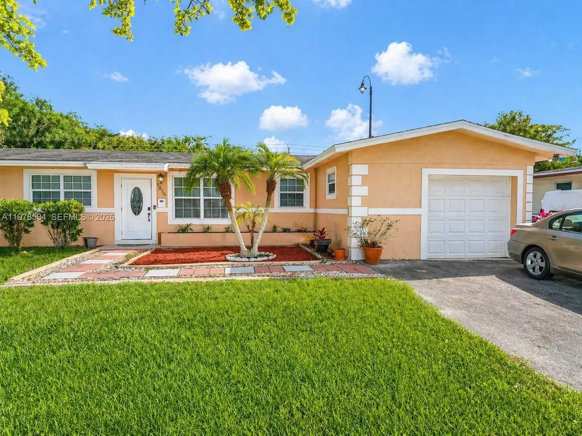 4836 NW 1st Street, Plantation, FL 33317 - #1