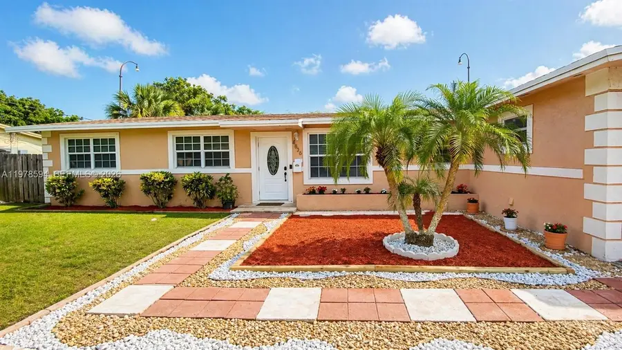 4836 NW 1st Street, Plantation, FL 33317 - #2