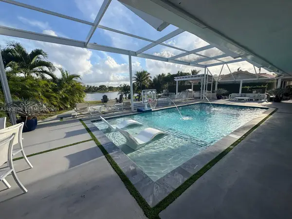 6890 Winged Foot Drive, Hialeah, FL 33015