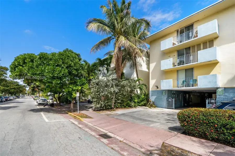 915 Jefferson Avenue #2C, Miami Beach, FL 33139 - #3