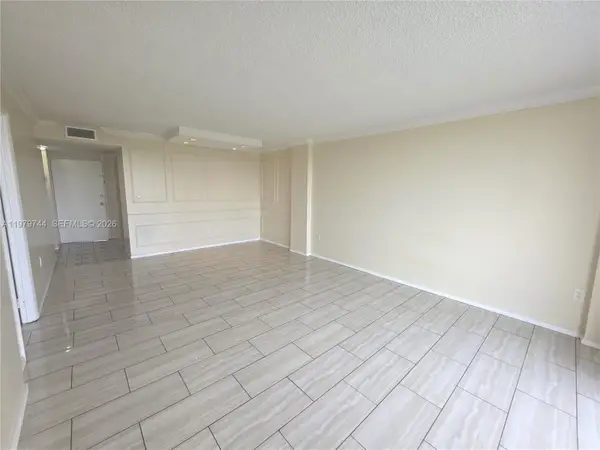15600 NW 7th Avenue #511, Miami, FL 33169