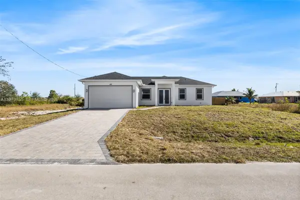 152 Pennfield Street, Lehigh Acres, FL 33974
