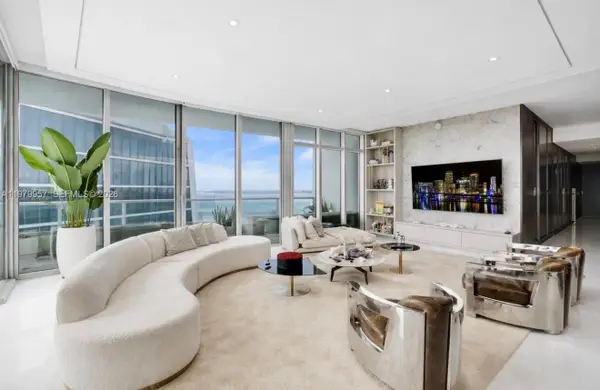 900 Biscayne Boulevard #PH6109, Miami, FL 33132