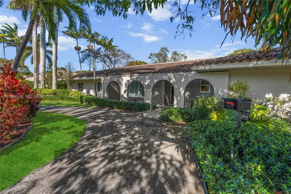 16141 SW 83rd Avenue, Palmetto Bay, FL 33157