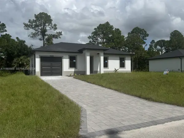 1035 Barcelona Street, Lehigh Acres, FL 33974