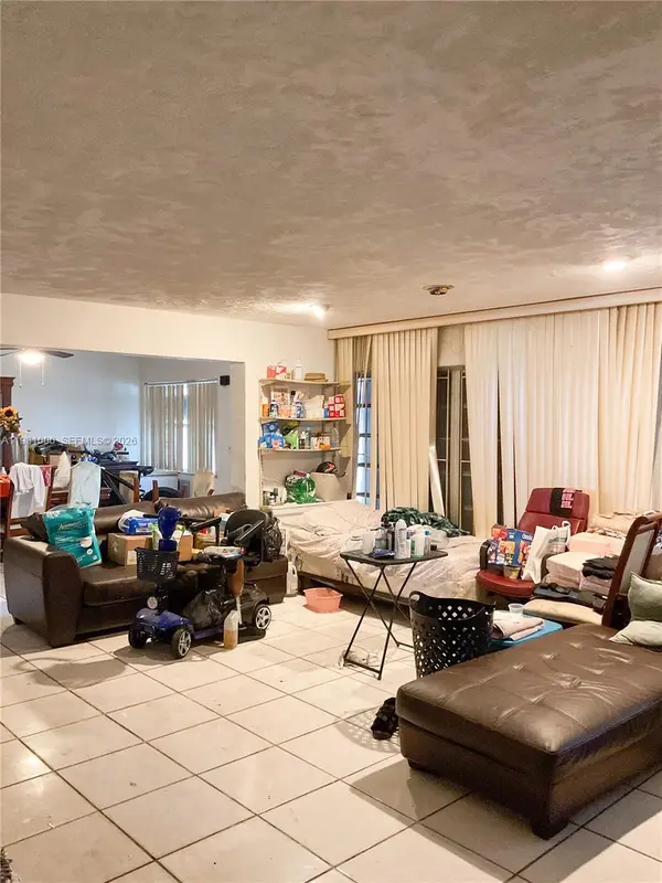 2515 SW 44th Avenue, West Park, FL 33023