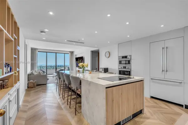 151 Crandon Blvd 1035 #1035, Key Biscayne, FL 33149