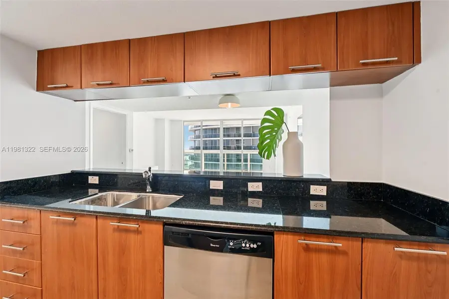 1800 N Bayshore Drive #2811, Miami, FL 33132 - #3