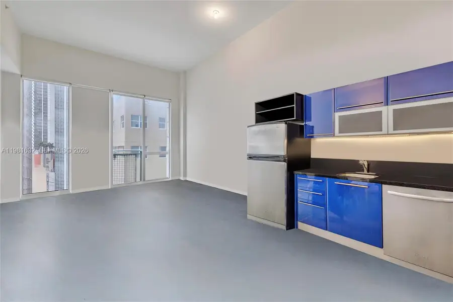 253 NE 2nd Street #220, Miami, FL 33132 - #3