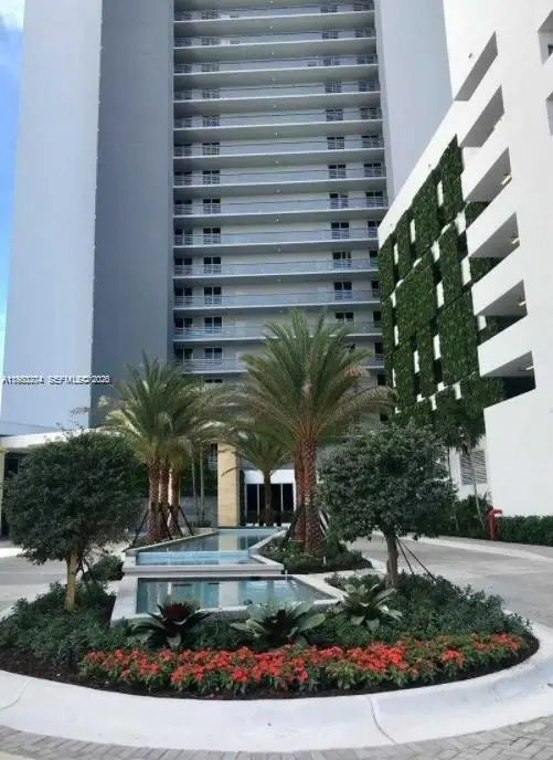16385 Biscayne Boulevard #2702, North Miami Beach, FL 33160