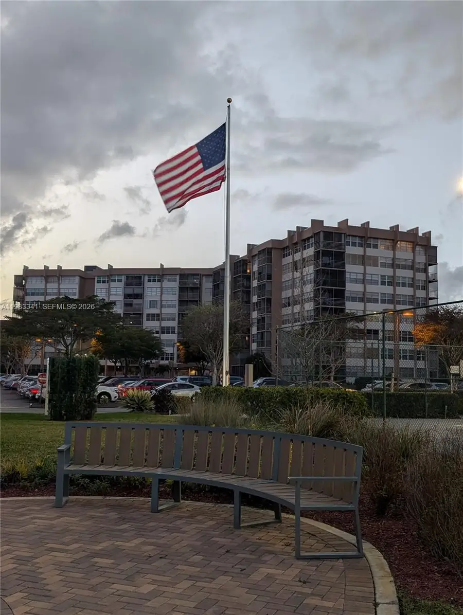 1000 E Saint Charles Place #519, Pembroke Pines, FL 33026 - #2