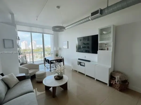 3029 NE 188th Street #822, Aventura, FL 33180