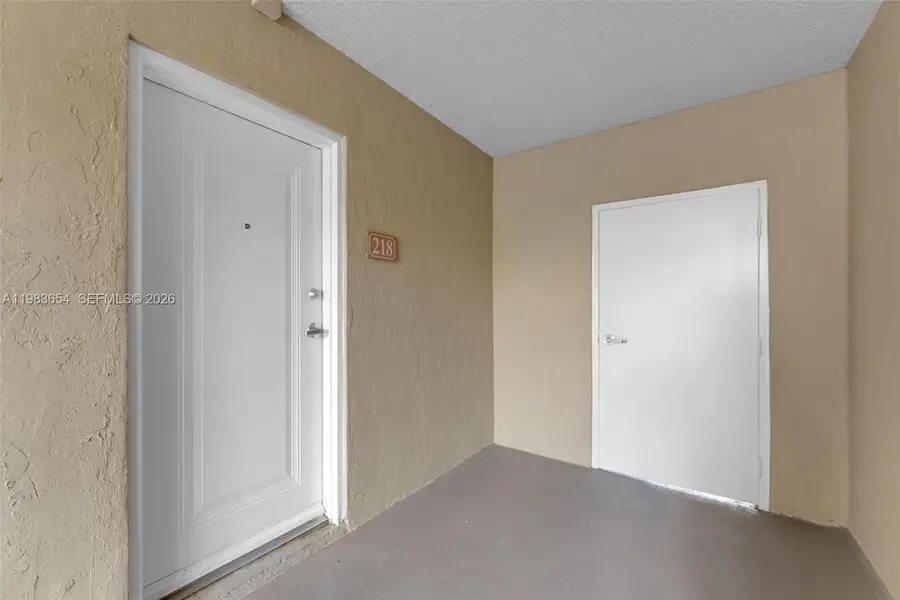 7722 Camino Real E-218 #E-218, Miami, FL 33143 - #2
