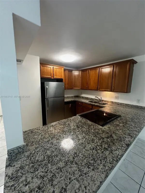 8050 NW 8th Street #1102, Miami, FL 33126