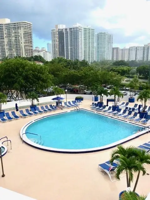 3701 N Country Club Drive #504, Aventura, FL 33180