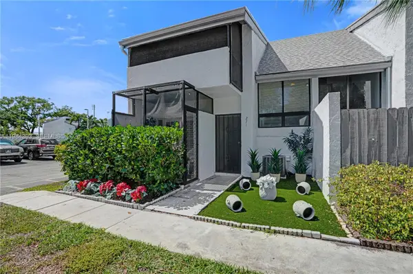 19220 NE 25th Avenue #271B, Miami, FL 33180