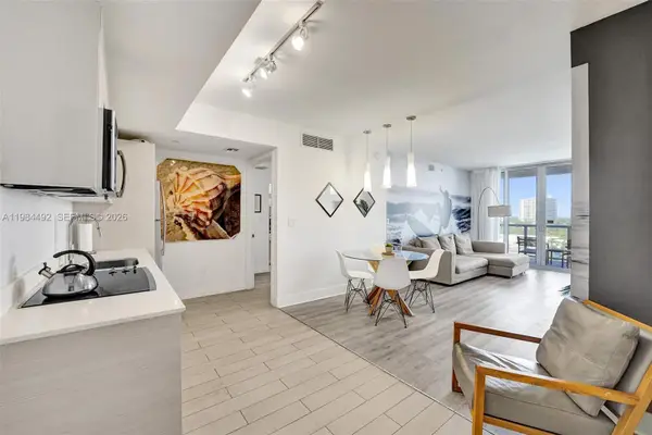 2602 E Hallandale Beach Boulevard #R906, Hallandale Beach, FL 33009