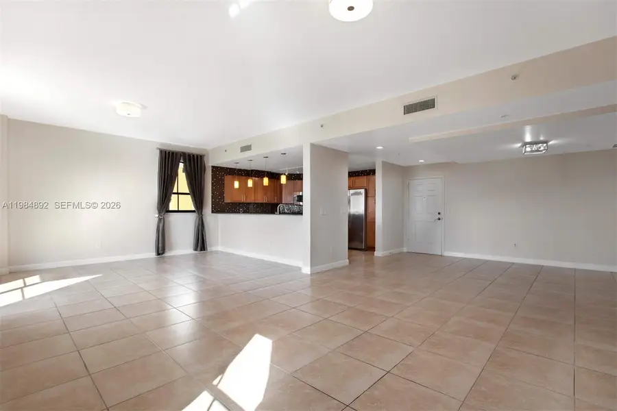8390 SW 72nd Avenue #412, Miami, FL 33143 - #3