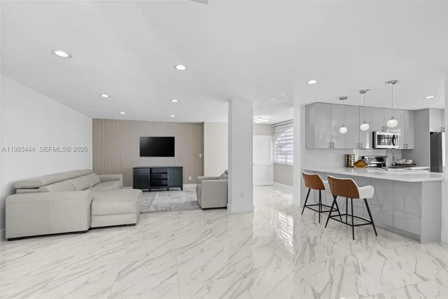 3549 Magellan Circle #418, Aventura, FL 33180 - #3