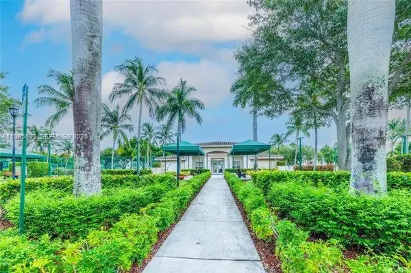 9599 Weldon Circle #A203, Tamarac, FL 33321