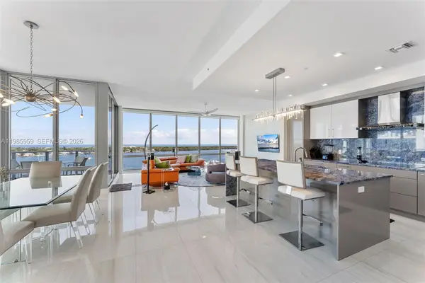 3 Water Club Way #1401, North Palm Beach, FL 33408