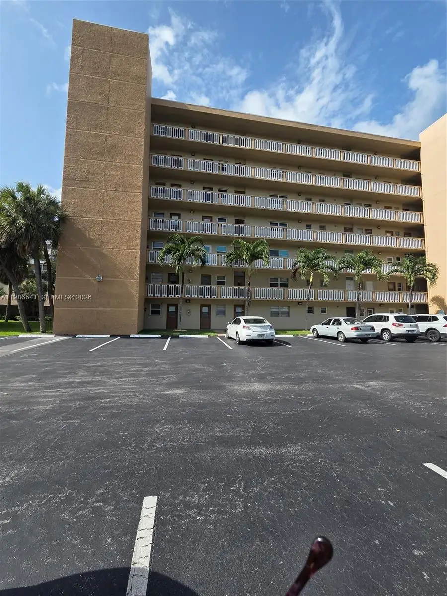 620 NE 12th Avenue #101, Hallandale Beach, FL 33009 - #1