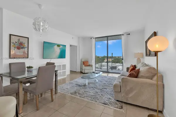 140 S Dixie Hwy 403 #403, Hollywood, FL 33020