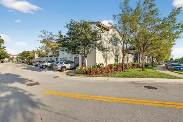 12490 NW 33rd Street, Sunrise, FL 33323