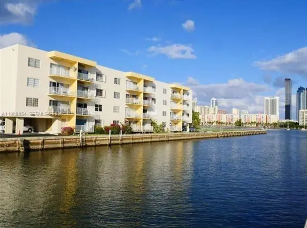 3944 NE 167th Street #106, North Miami Beach, FL 33160