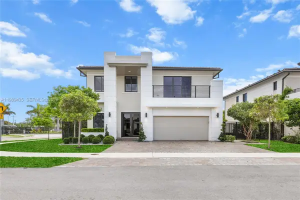 12021 SW 82nd Place, Miami, FL 33156
