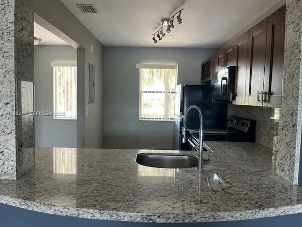 5200 NW 31st Avenue #34, Fort Lauderdale, FL 33309