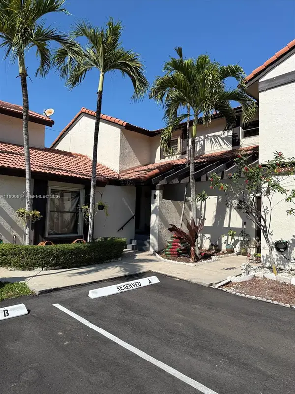4825 SW 149th Court #18B, Miami, FL 33185
