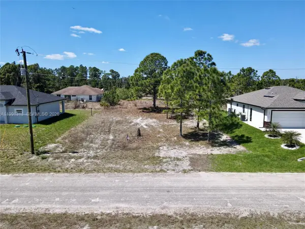 1044 Marshall Avenue S, Lehigh Acres, FL 33974