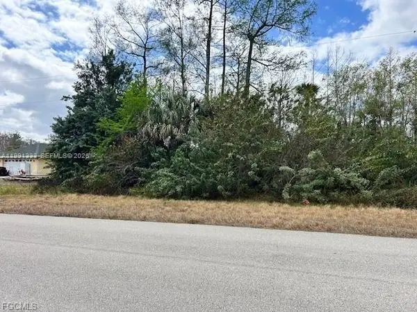 459 Greenbriar Boulevard, Lehigh Acres, FL 33972