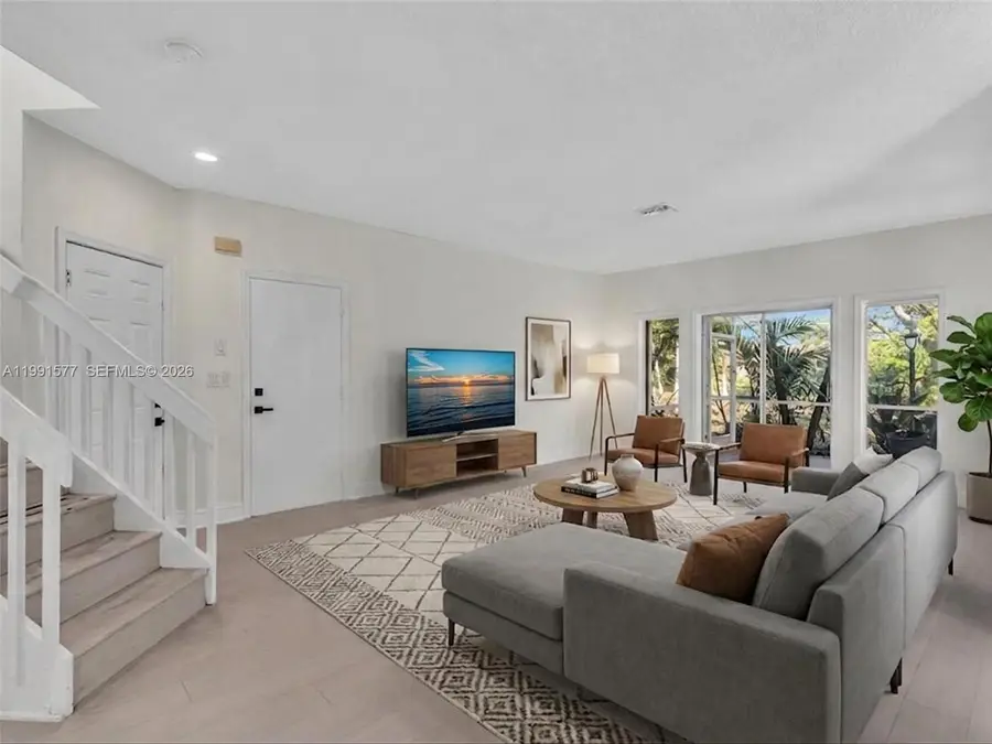 11407 Lakeview Drive, Coral Springs, FL 33071 - #2