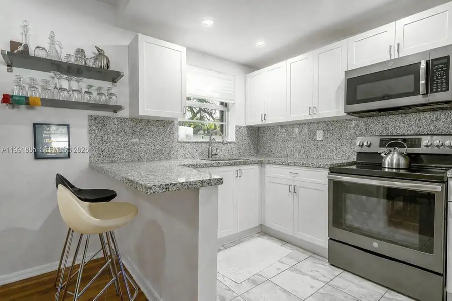 5565 SW 80th Street #D, Miami, FL 33143 - #3