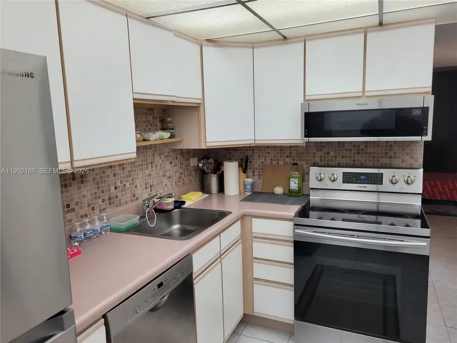 251 174th Street #1208, Sunny Isles Beach, FL 33160 - #2
